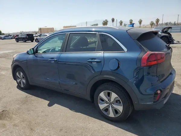 KNDCB3LC1L5396042 2020 KIA NIRO - Image 2