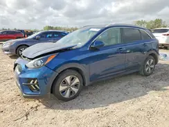 KNDCB3LC1L5396932 2020 KIA NIRO
