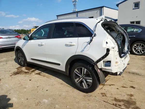 KNDCB3LC1L5400865 2020 KIA NIRO - Image 2