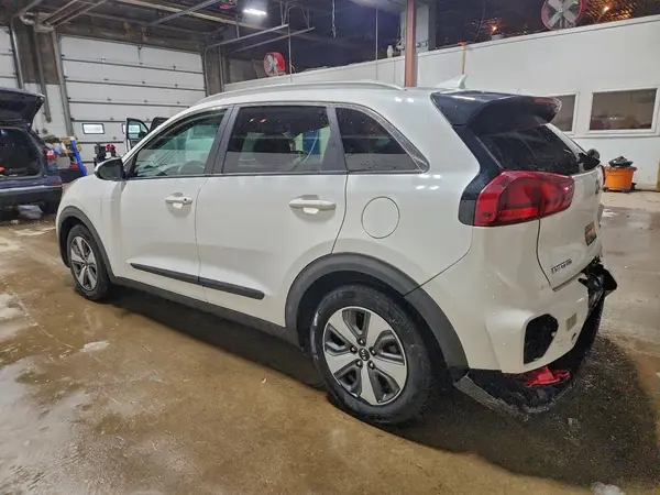 KNDCB3LC1L5424843 2020 KIA NIRO - Image 2