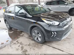KNDCB3LC1L5438886 2020 KIA NIRO