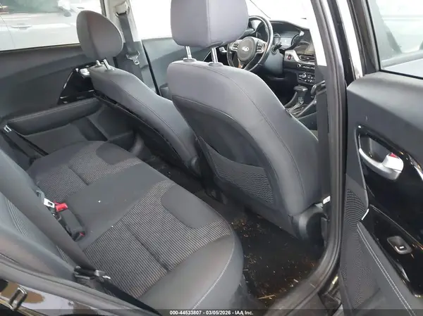 KNDCB3LC1L5438886 2020 KIA NIRO - Image 8