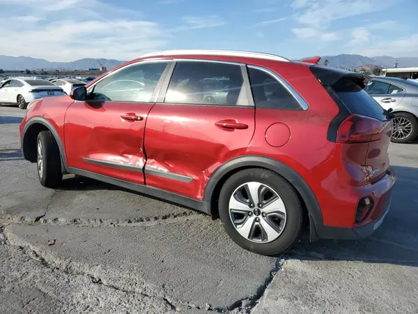 KNDCB3LC1M5470061 2021 KIA NIRO - Image 2
