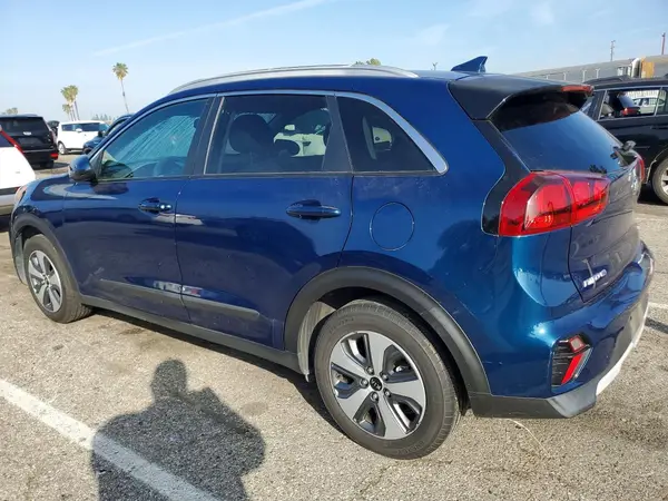 KNDCB3LC1M5477379 2021 KIA NIRO - Image 2