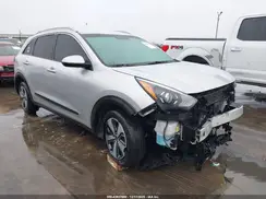 KNDCB3LC1M5479262 2021 KIA NIRO