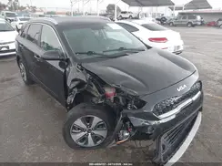 KNDCB3LC1N5507224 2022 KIA NIRO