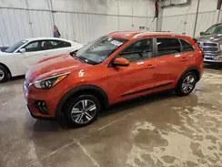 KNDCB3LC1N5507496 2022 KIA NIRO