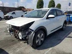 KNDCB3LC1N5533242 2022 KIA NIRO