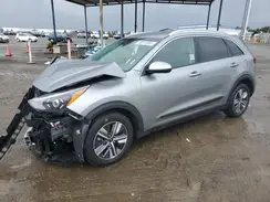 KNDCB3LC1N5541356 2022 KIA NIRO