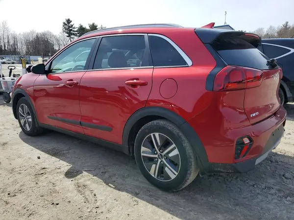 KNDCB3LC1N5541549 2022 KIA NIRO - Image 2