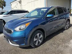 KNDCB3LC2H5039167 2017 KIA NIRO