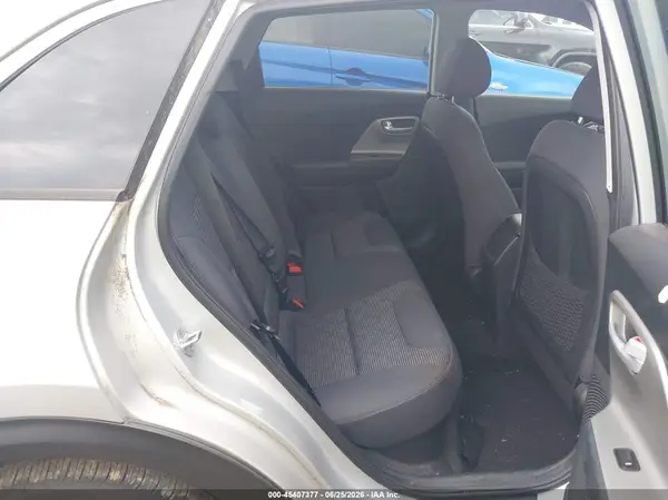 KNDCB3LC2H5048709 2017 KIA NIRO - Image 8