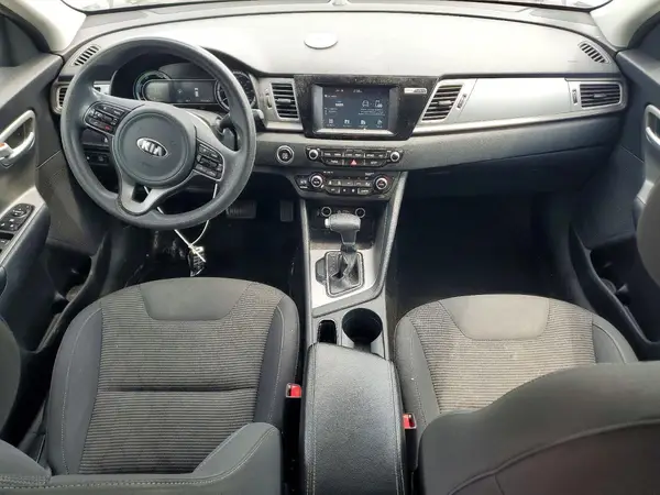 KNDCB3LC2H5049035 2017 KIA NIRO - Image 8