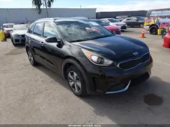KNDCB3LC2H5051304 2017 KIA NIRO
