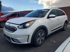 KNDCB3LC2H5062898 2017 KIA NIRO
