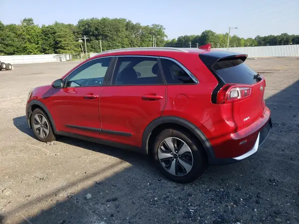 KNDCB3LC2H5072346 2017 KIA NIRO - Image 2