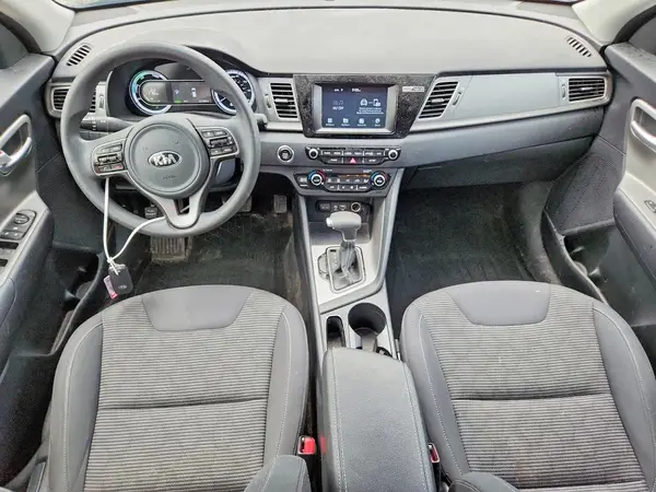 KNDCB3LC2H5085257 2017 KIA NIRO - Image 8