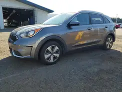 KNDCB3LC2H5090877 2017 KIA NIRO