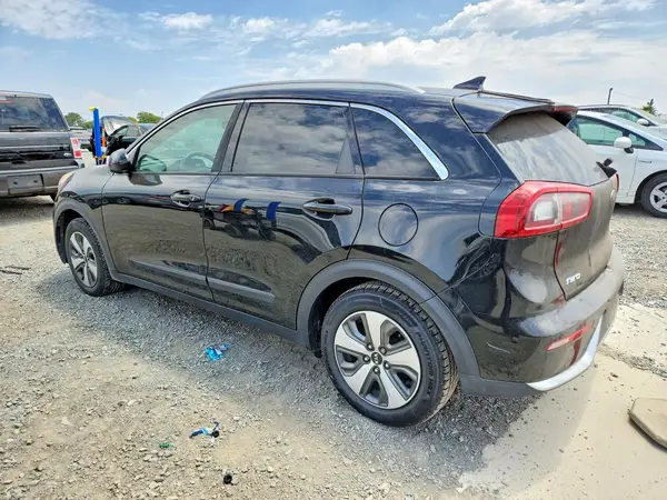 KNDCB3LC2H5092662 2017 KIA NIRO - Image 2