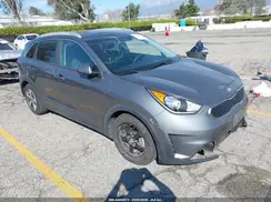 KNDCB3LC2H5101294 2017 KIA NIRO