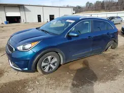 KNDCB3LC2J5114200 2018 KIA NIRO