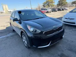 KNDCB3LC2J5127691 2018 KIA NIRO