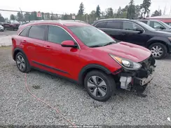 KNDCB3LC2J5129439 2018 KIA NIRO