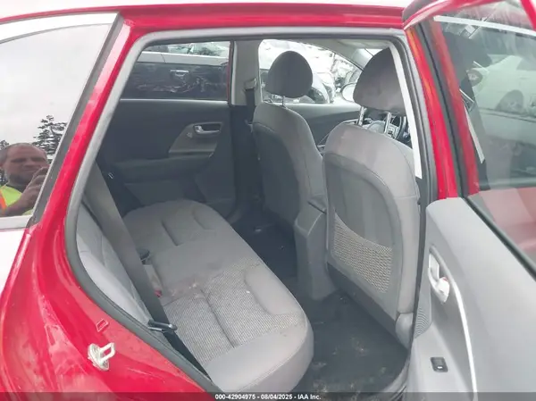 KNDCB3LC2J5129439 2018 KIA NIRO - Image 8