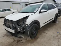 KNDCB3LC2J5135726 2018 KIA NIRO
