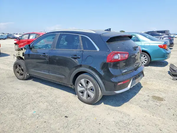KNDCB3LC2J5156639 2018 KIA NIRO - Image 2