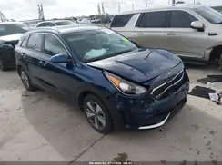 KNDCB3LC2J5204365 2018 KIA NIRO