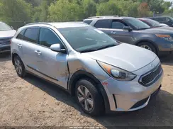 KNDCB3LC2K5216419 2019 KIA NIRO