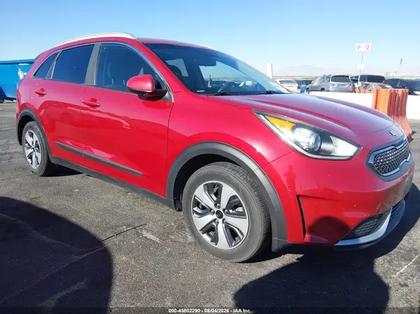 KNDCB3LC2K5218655 2019 KIA NIRO - Image 1