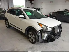KNDCB3LC2K5219112 2019 KIA NIRO