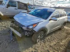 KNDCB3LC2K5250540 2019 KIA NIRO