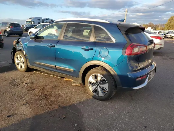 KNDCB3LC2K5257567 2019 KIA NIRO - Image 2