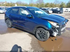 KNDCB3LC2K5262140 2019 KIA NIRO