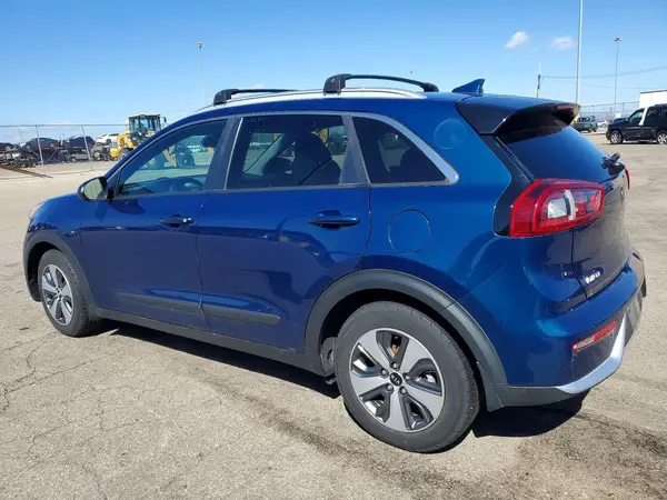 KNDCB3LC2K5262154 2019 KIA NIRO - Image 2