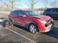KNDCB3LC2K5265944 2019 KIA NIRO