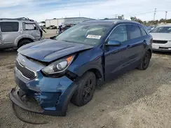 KNDCB3LC2K5274904 2019 KIA NIRO