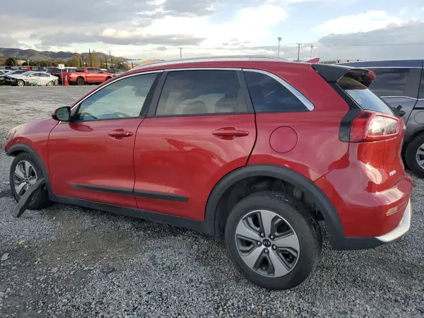 KNDCB3LC2K5291461 2019 KIA NIRO - Image 2