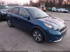 KNDCB3LC2K5293517 2019 KIA NIRO
