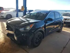 KNDCB3LC2K5300417 2019 KIA NIRO