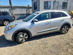 KNDCB3LC2K5322692 2019 KIA NIRO