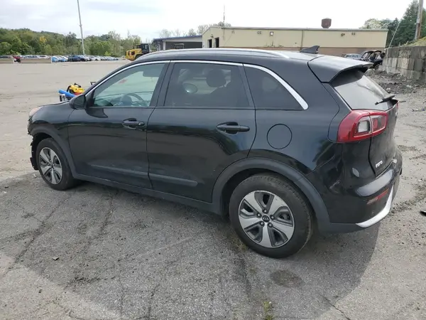 KNDCB3LC2K5338178 2019 KIA NIRO - Image 2
