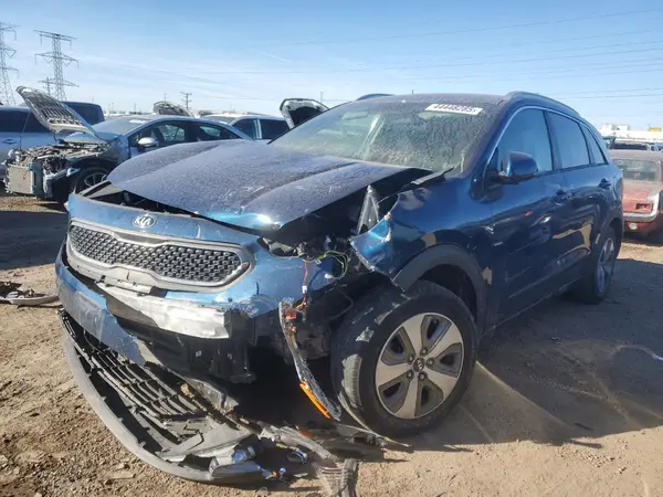 KNDCB3LC2K5340545 2019 KIA NIRO - Image 1