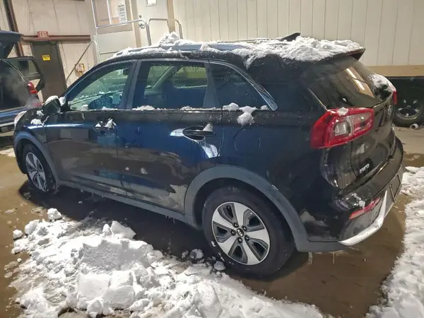 KNDCB3LC2K5341159 2019 KIA NIRO - Image 2