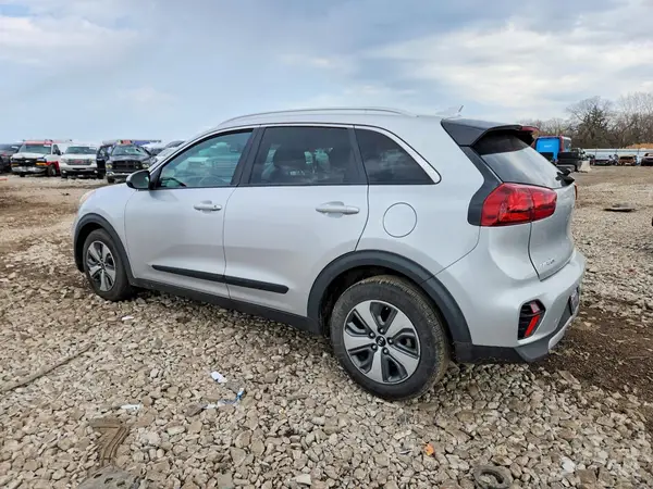 KNDCB3LC2L5361588 2020 KIA NIRO - Image 2
