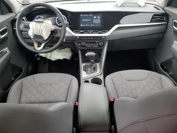 KNDCB3LC2L5363227 2020 KIA NIRO - Image 8
