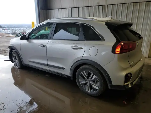 KNDCB3LC2L5377905 2020 KIA NIRO - Image 2